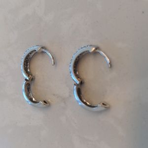 14k white gold hoop earrings with diamond chips